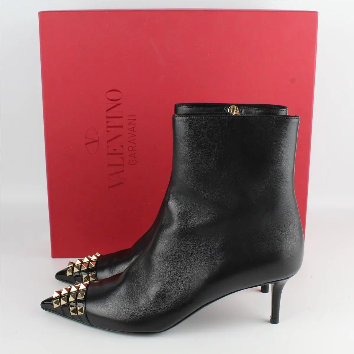 Valentino shoes - Valentino Garavani - Garavani - Black 0