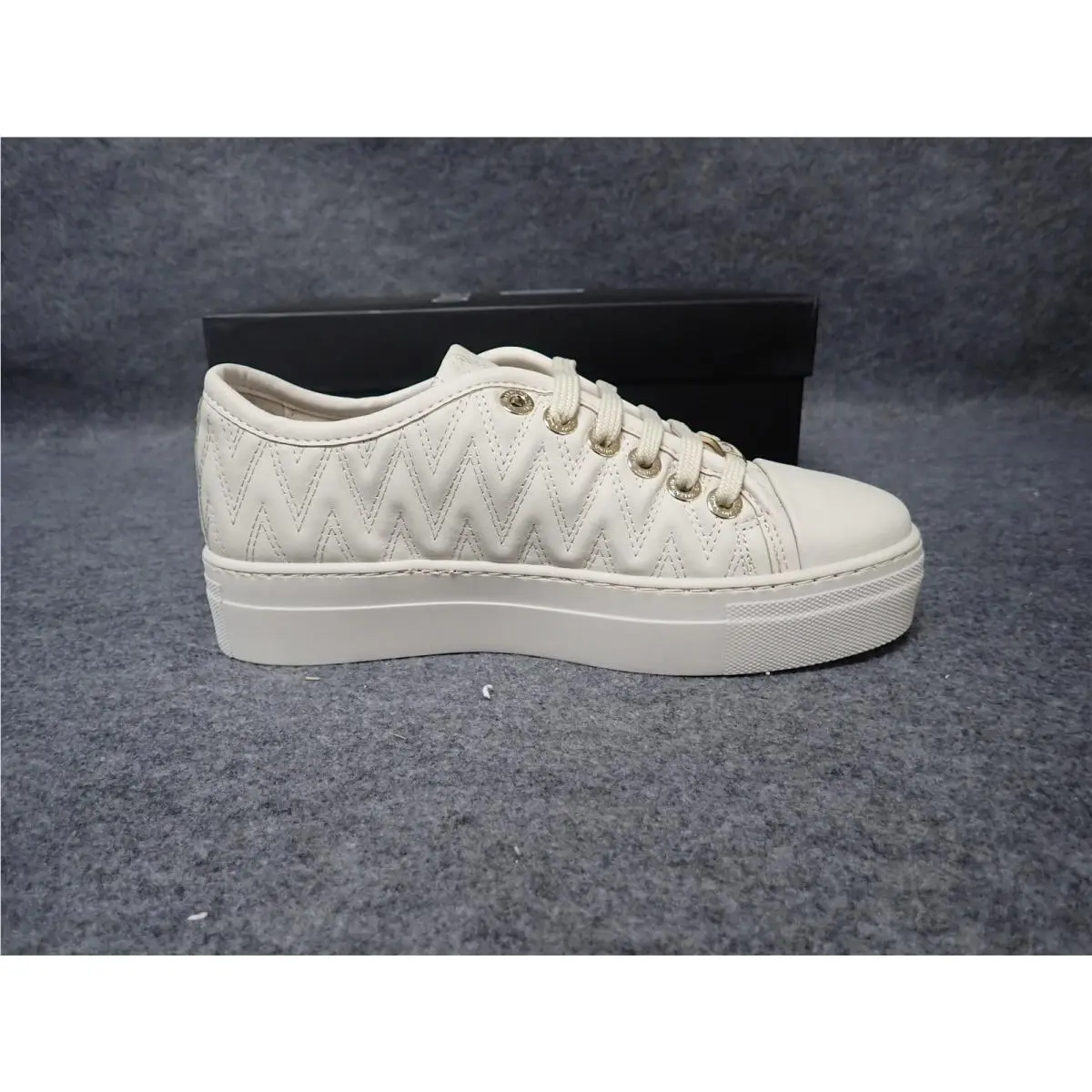 Valentino shoes - Cream 2