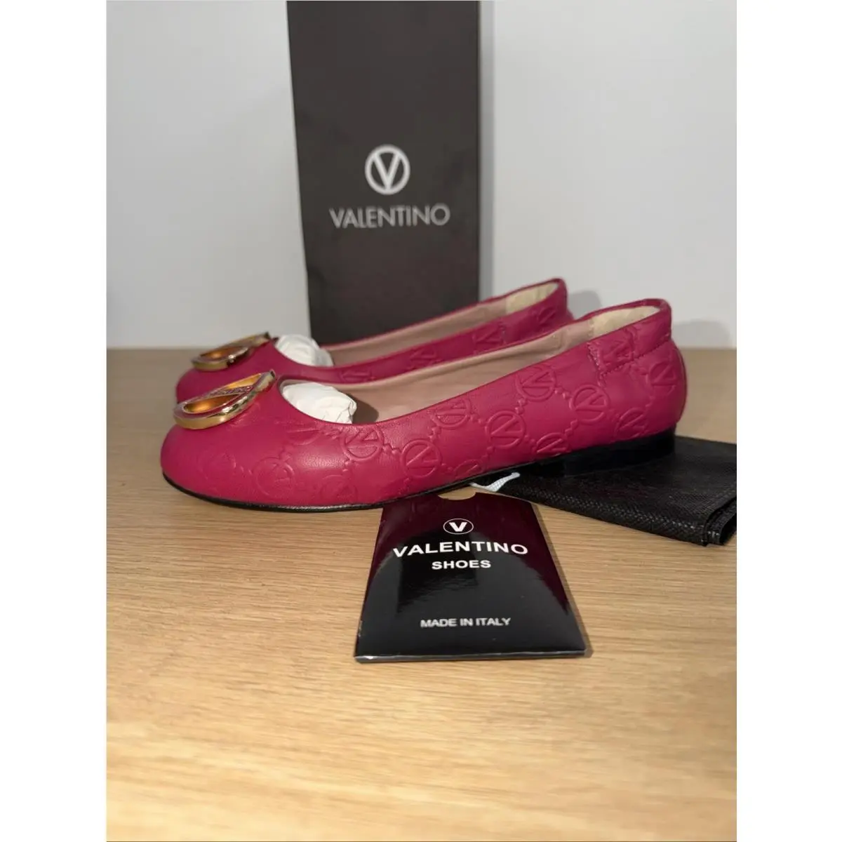 Valentino Calliope Monogram Leather Ballet Flats Size 6 Women’s High End Shoes