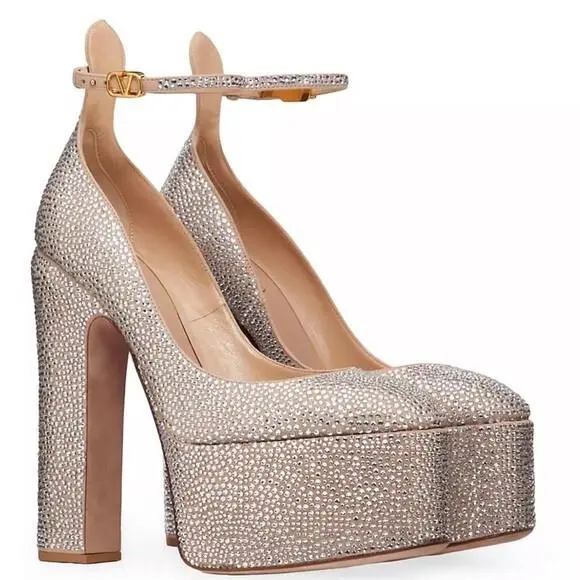 Valentino Garavani Tan-go Crystal Embellished Platform Pumps Size 41.5 Box