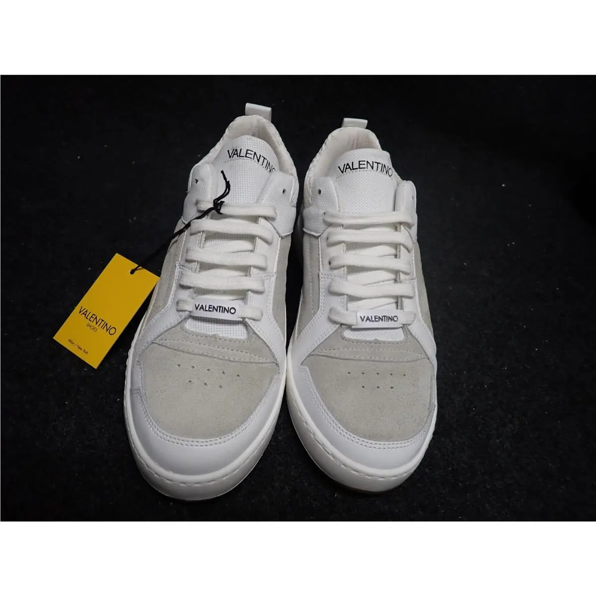 Men`s Valentino Donald Italian Leather Sneakers US7 White SS35
