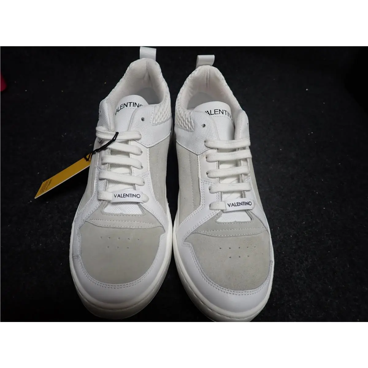 Men`s Valentino Donald Italian Leather Sneakers US8.5 White SS35