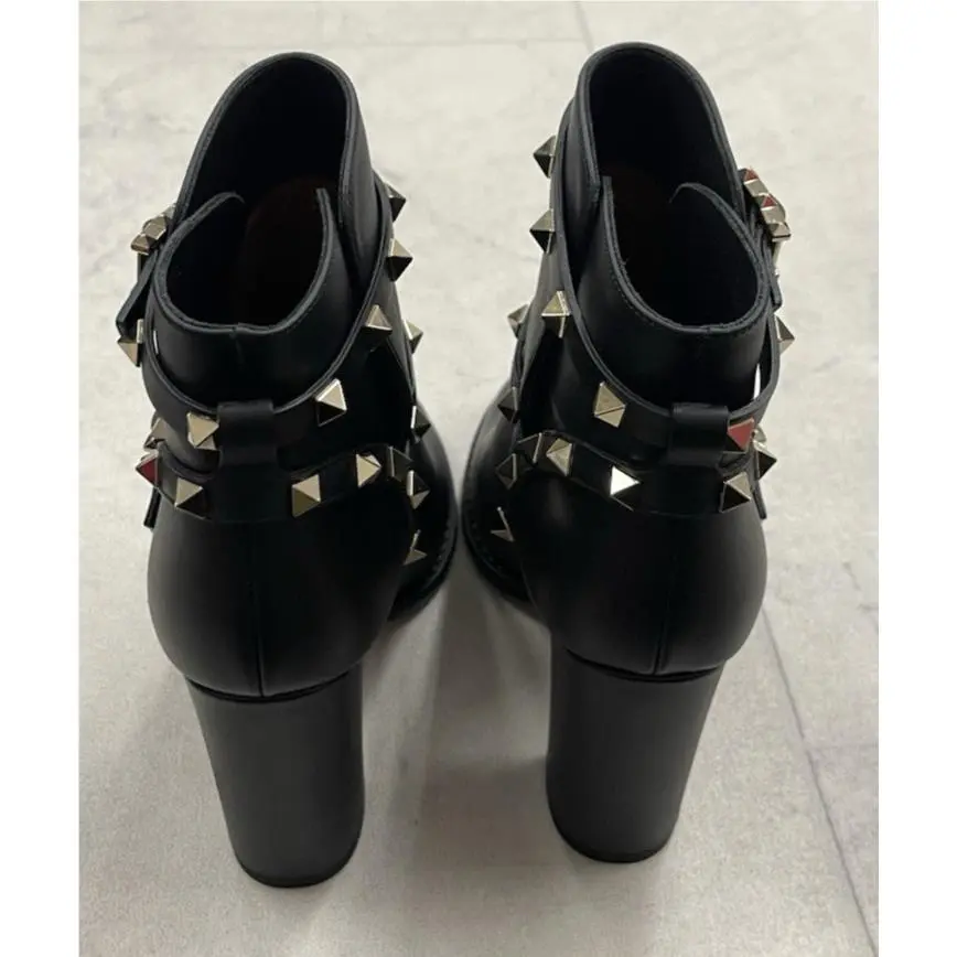 Valentino shoes - Valentino Garavani - Garavani - Black 2
