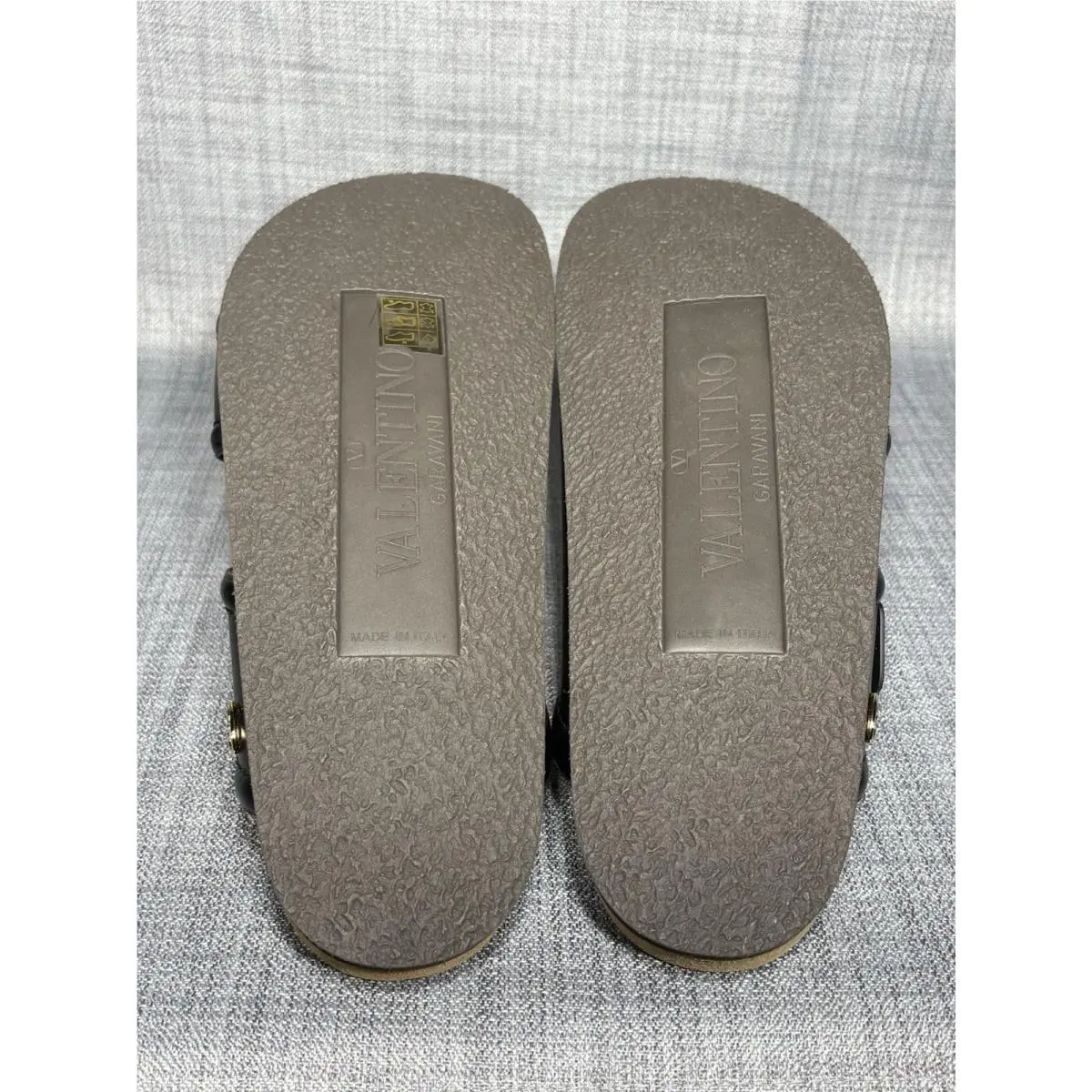Valentino shoes - Valentino Garavani Fussfriend - Garavani Fussfriend - Black (UPC: 8052962791405) 5