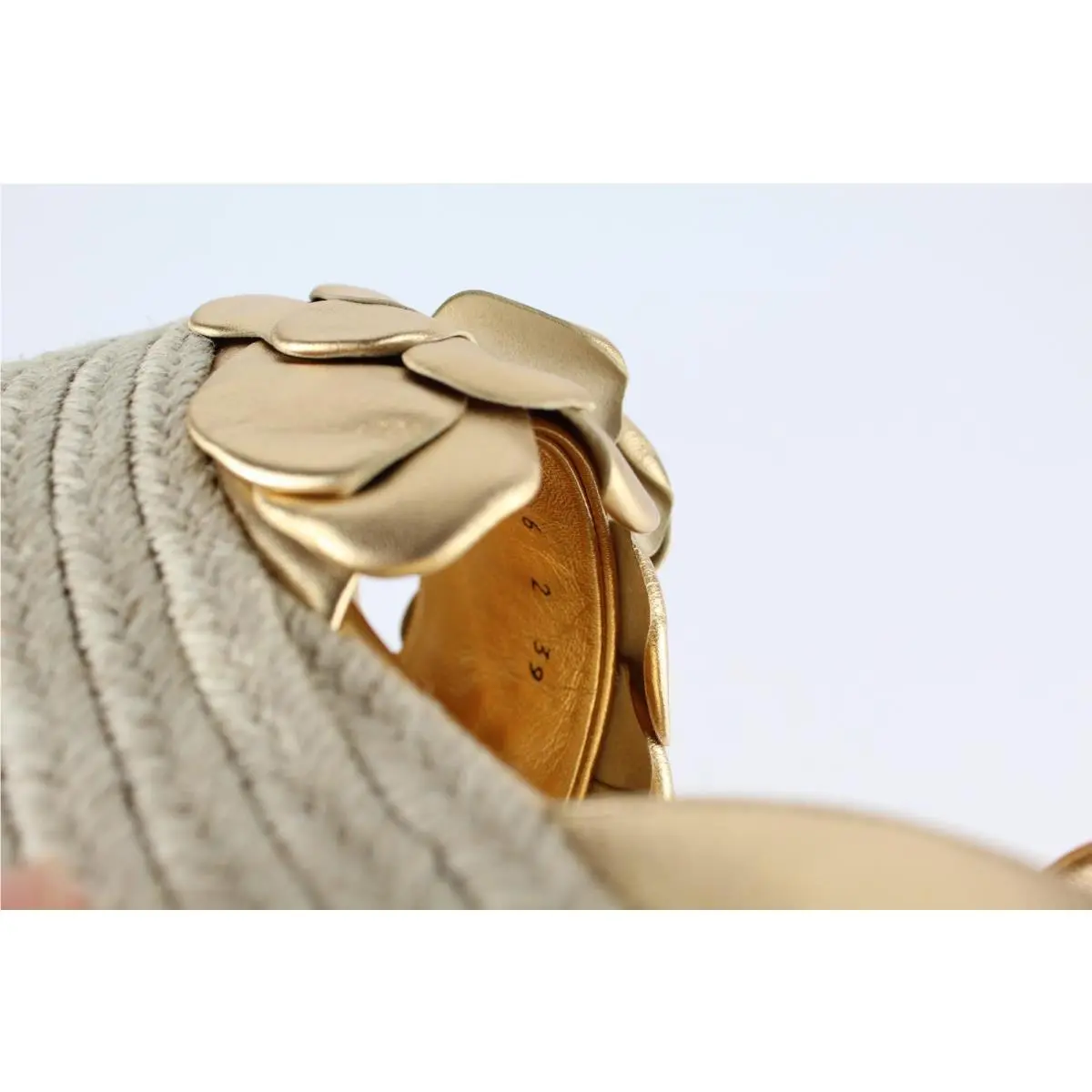 Valentino shoes - Valentino Garavani - Garavani - Antique brass 13