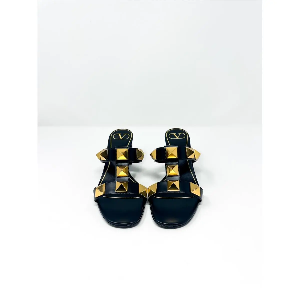 Valentino shoes - Valentino Rockstud - Rockstud - Black 3