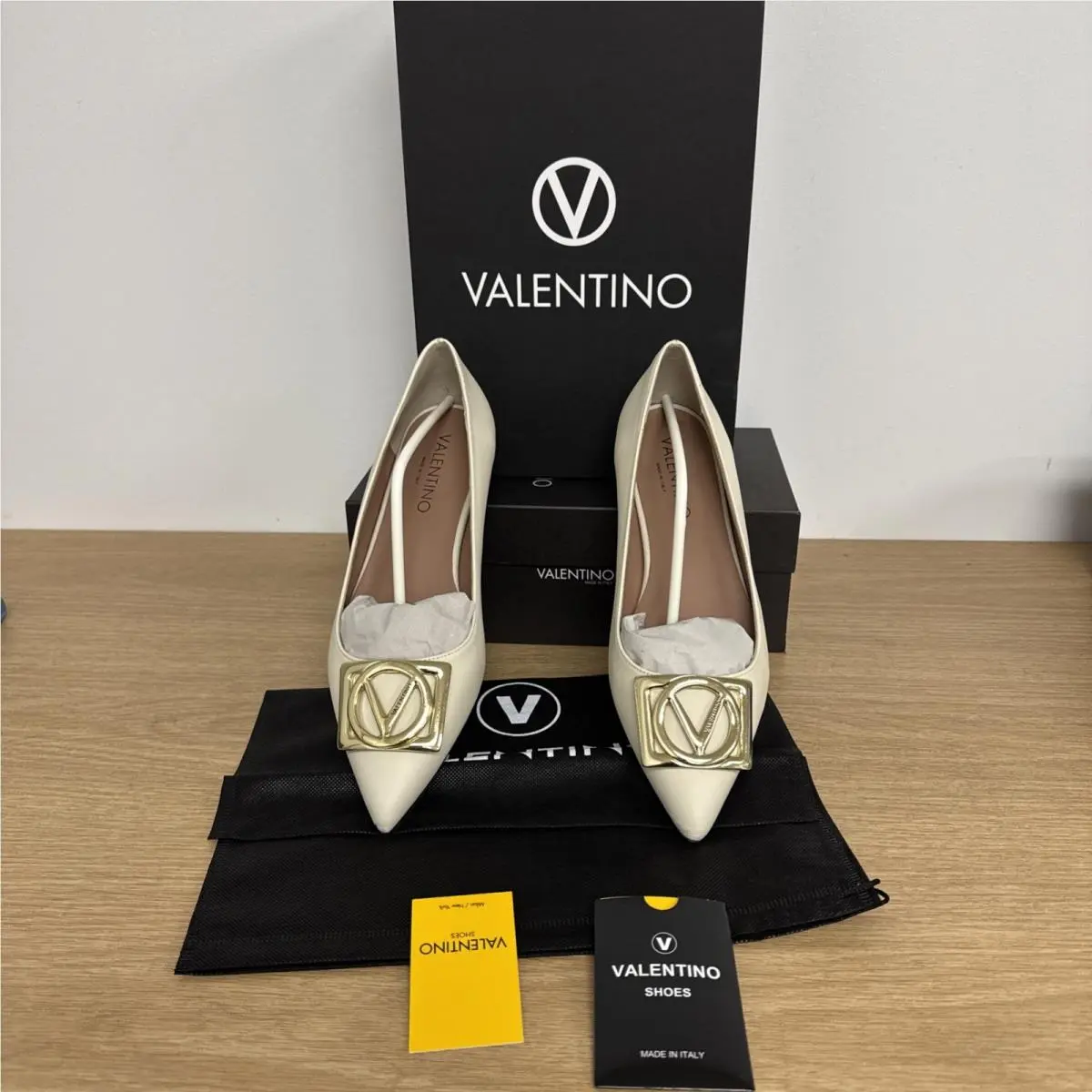 Valentino BY Mario Valentino Flora Logo Point Toe Leather Flats Ivory 6 US Size