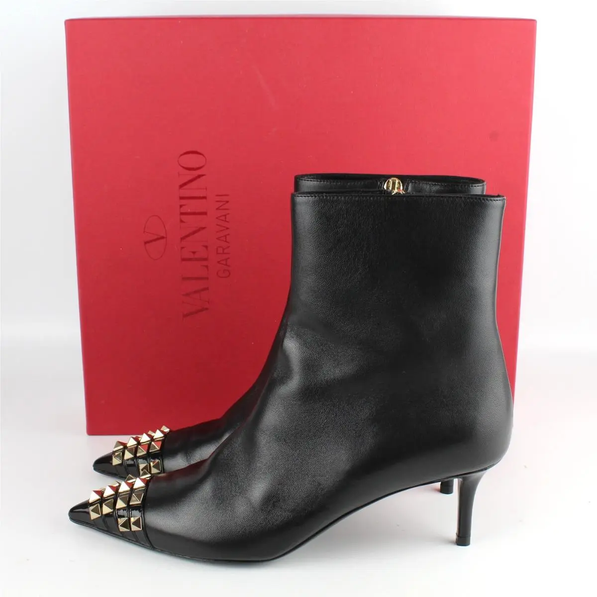 Valentino Garavani Rockstud Pointed Toe Zip Leather Ankle Boot EUR37