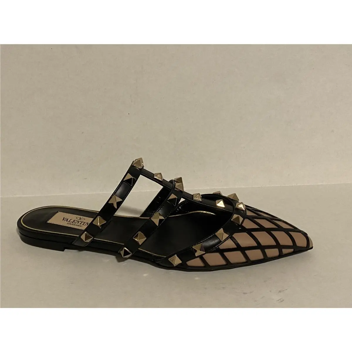Valentino shoes - Black / Rose (UPC: 8054738595200) 1