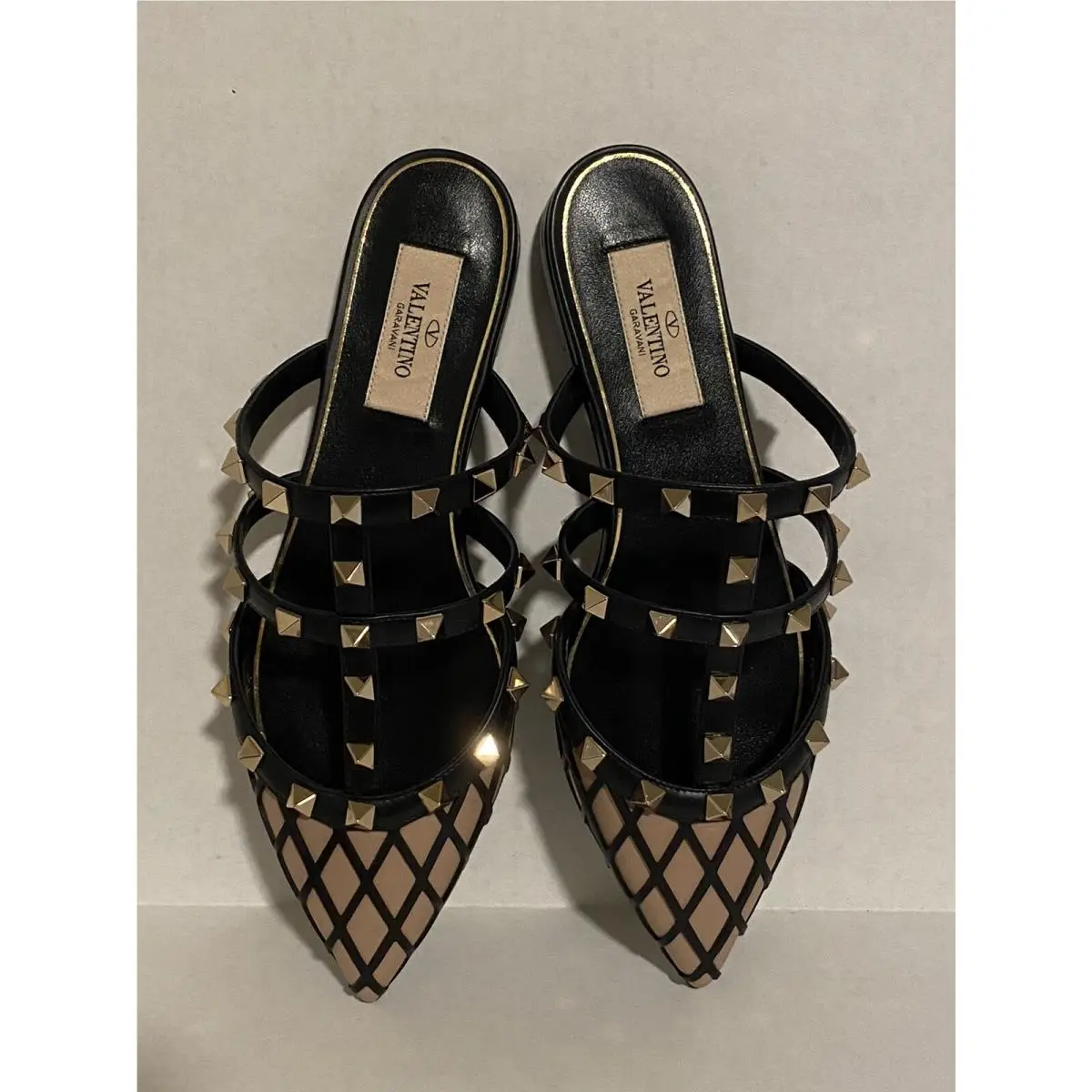 Valentino shoes - Black / Rose (UPC: 8054738595200) 3