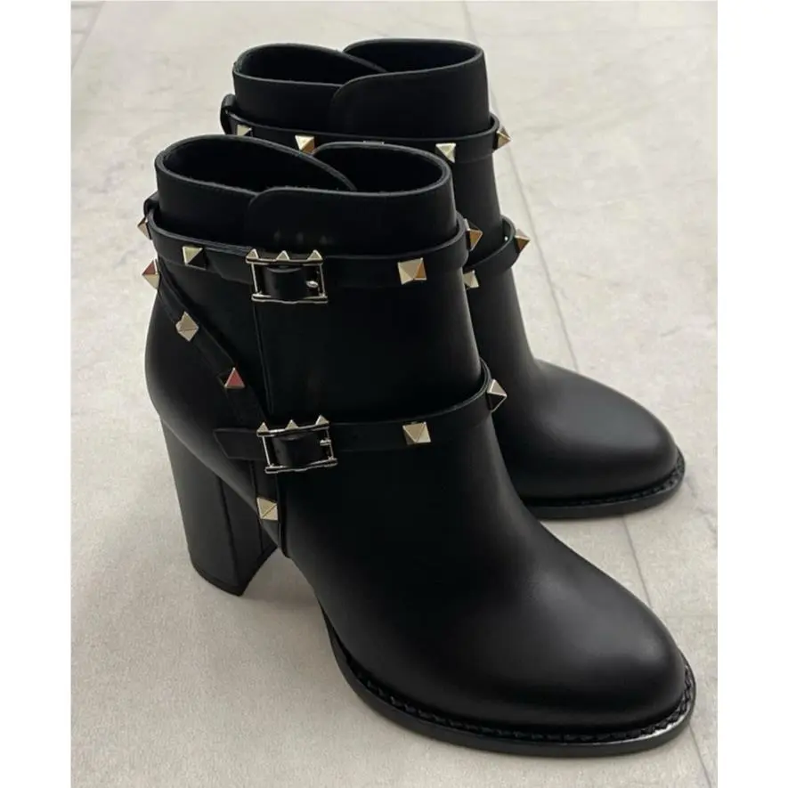 Valentino shoes - Valentino Garavani - Garavani - Black 1