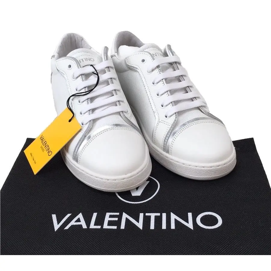 Valentino Mario Ermione White Silver Size 7.5. Y330