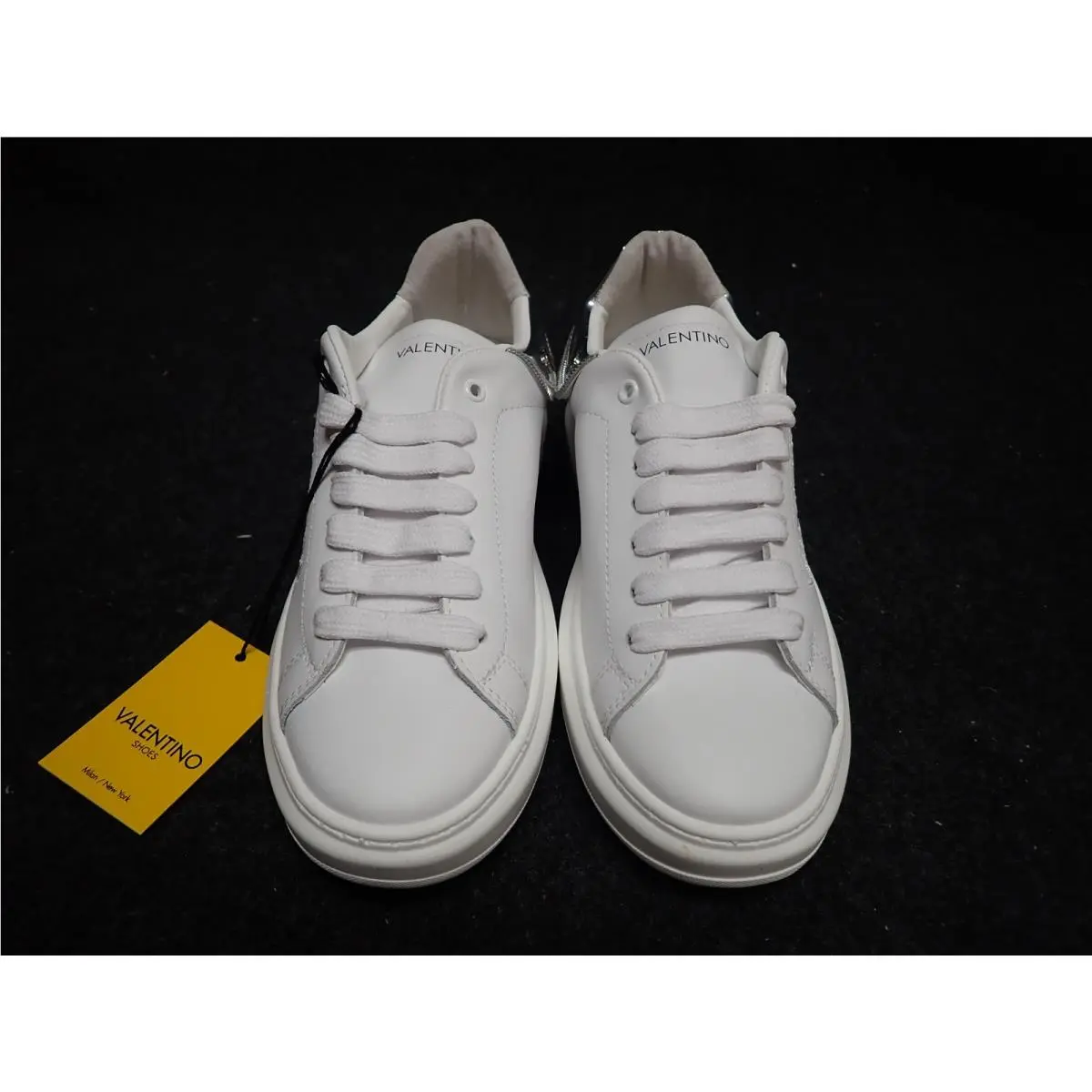 Women`s Valentino Fresia Zip Italian Leather Sneakers US8 Silver BR4