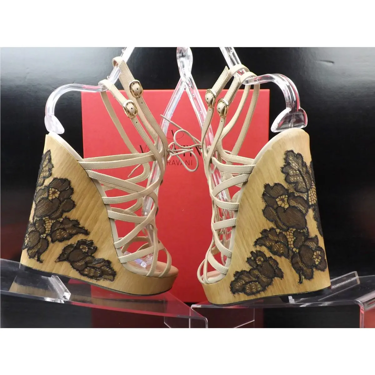 Valentino shoes - Beiges (UPC: 0454318327562) 1