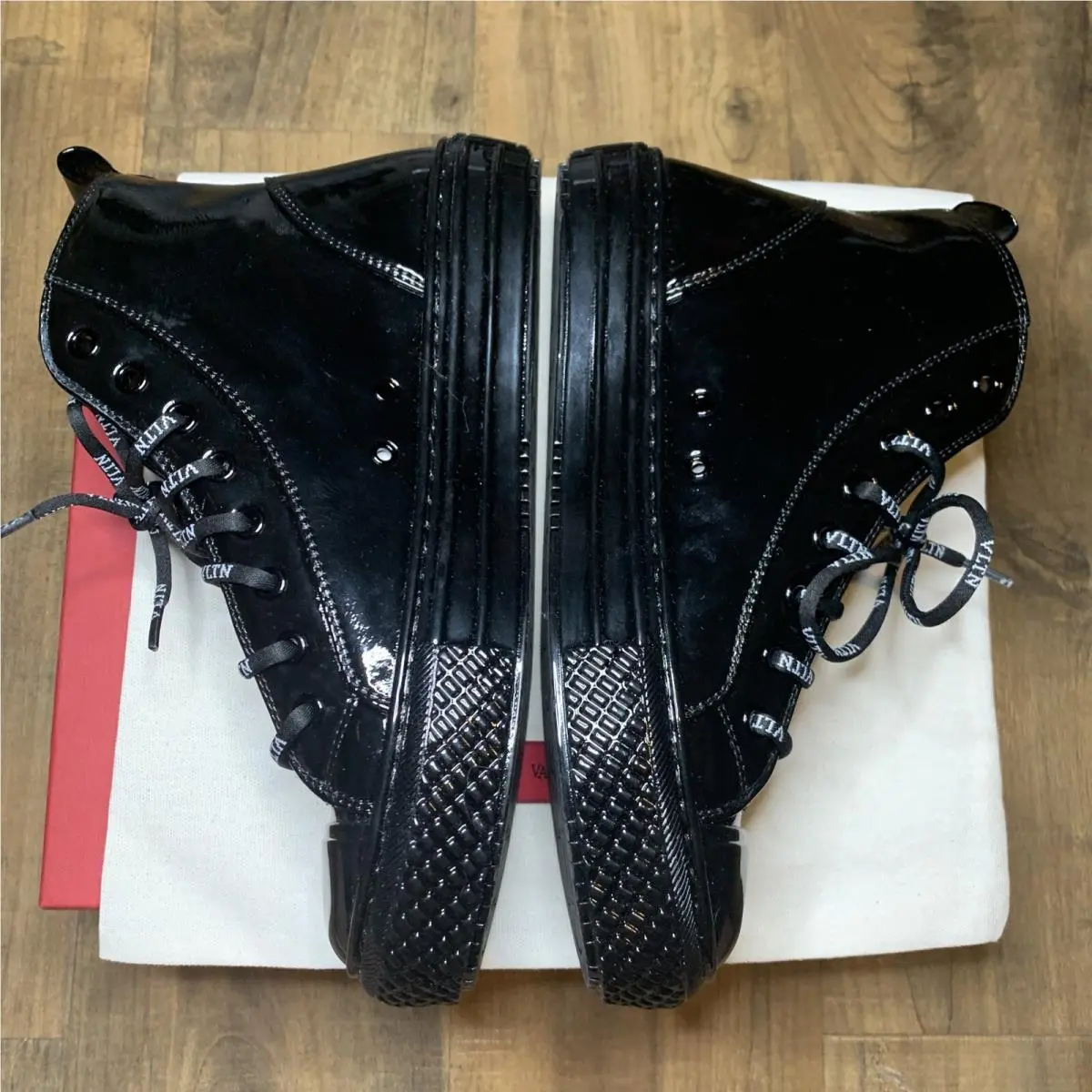 Valentino shoes - Valentino Garavani Giggies - Garavani Giggies - Black 1