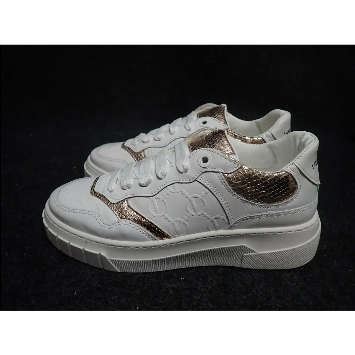 Valentino shoes - White Copper 0