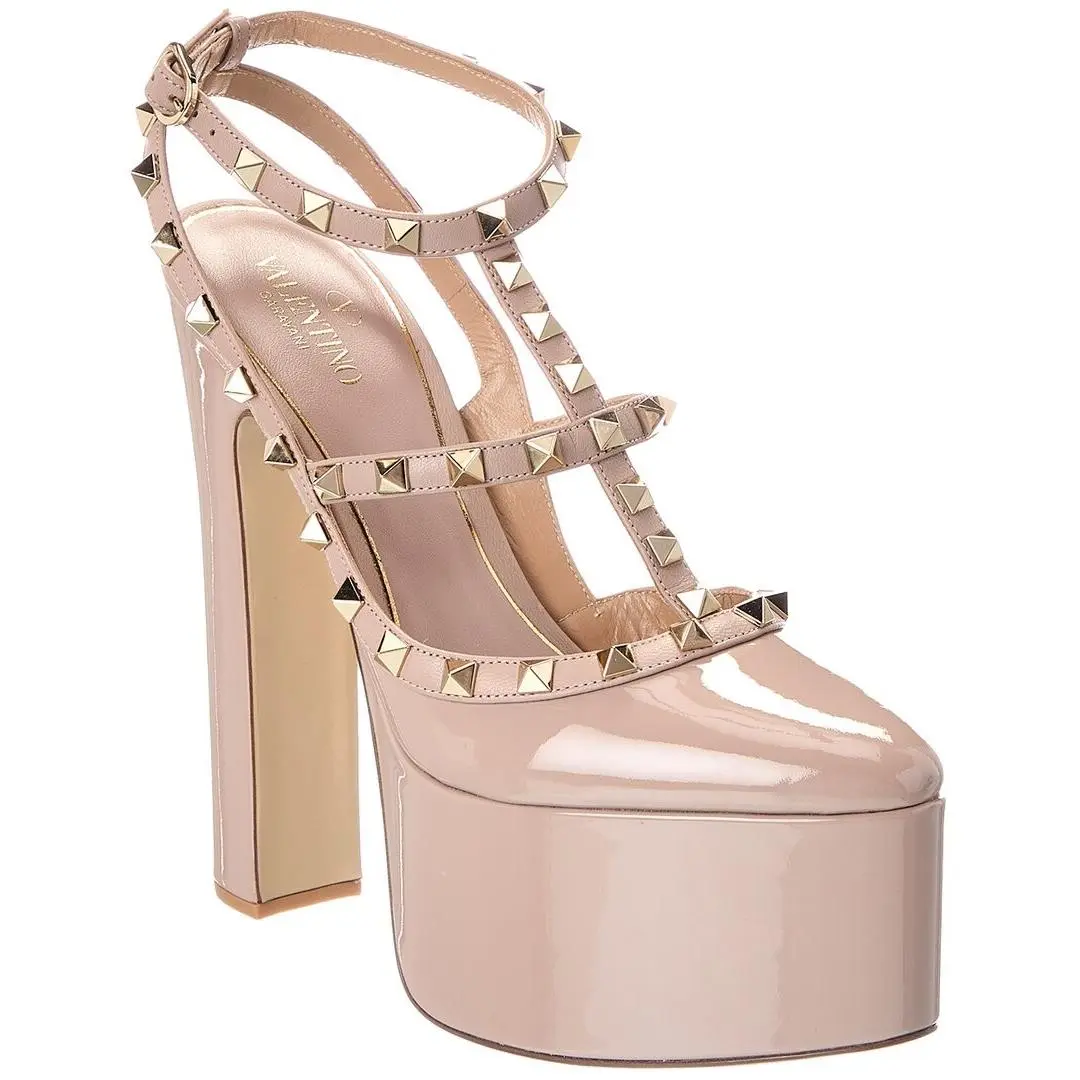 Valentino Rockstud Caged Patent Pump Women`s Beige 39.5