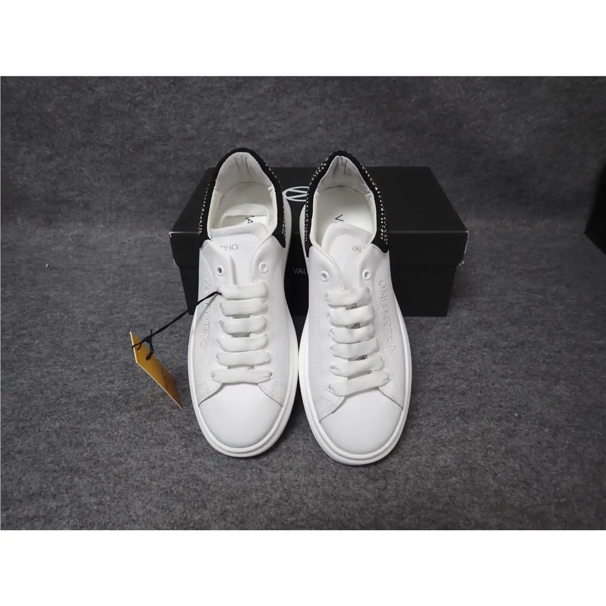 Valentino Fresia Sparkling Leather Sneaker White-black Women`s 8 SS62