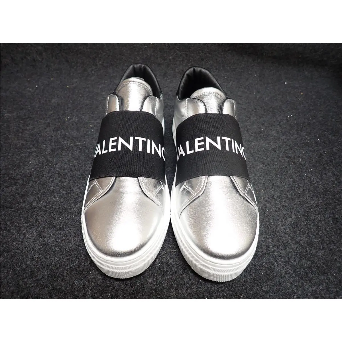 Women`s Valentino Maya Italian Leather Slide Sneakers US8 Silver BR19