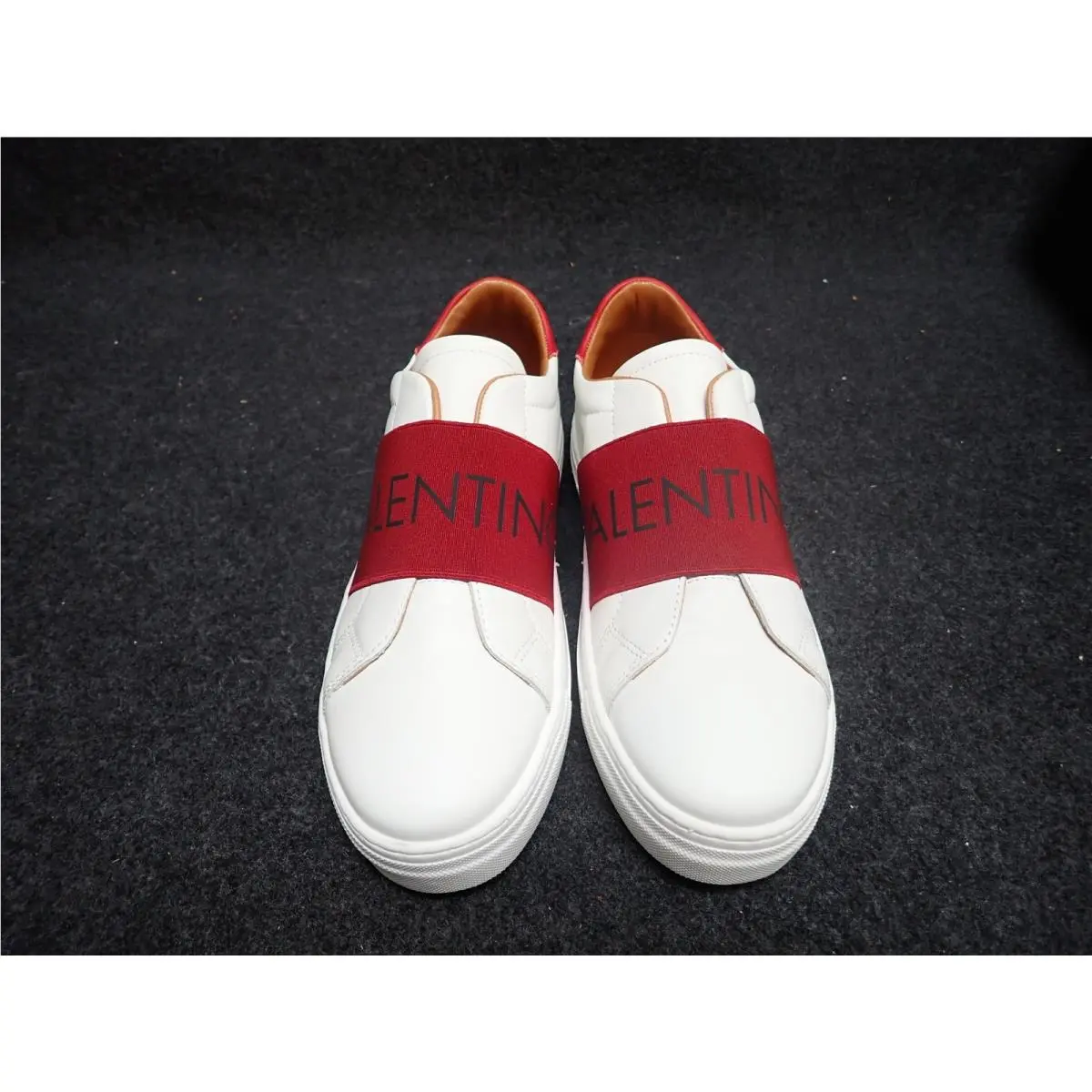 Women`s Valentino Maya Italian Leather Sneakers US6.5 White Red SS9