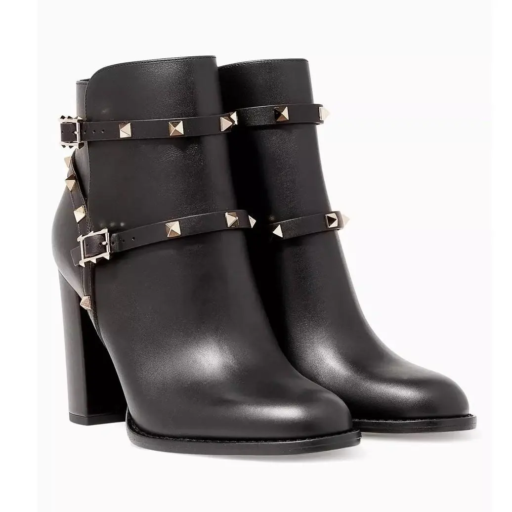 Valentino Garavani Rockstud Black Ankle Boots in Calfskin 35.5