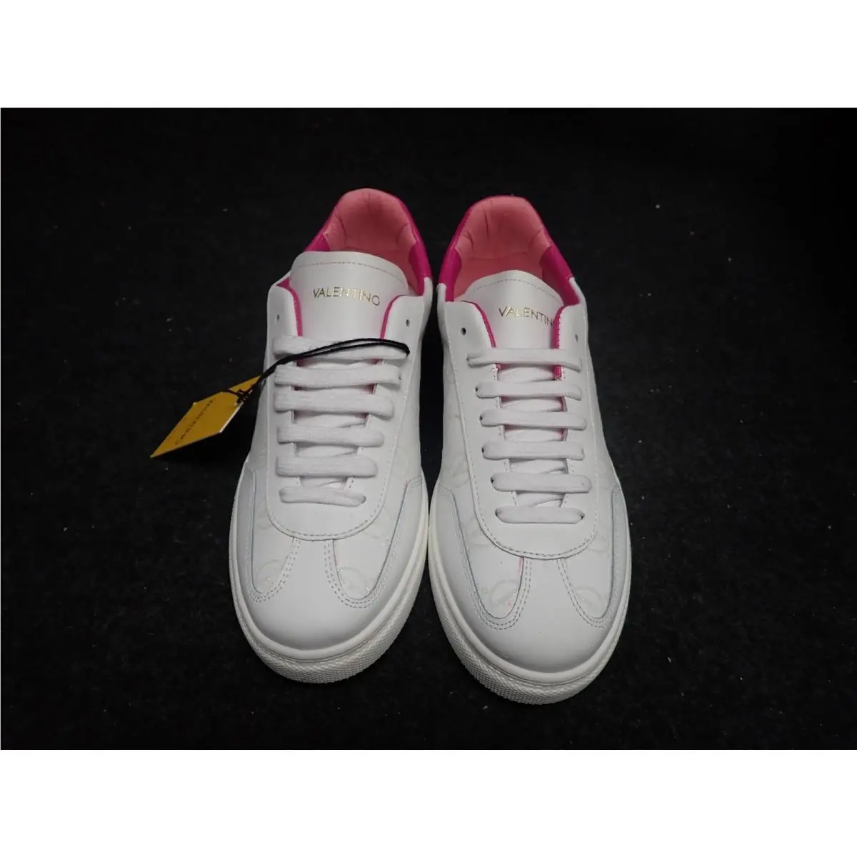 Women`s Valentino Giuditta Italian Leather Sneakers US9 White Fuxia SS24