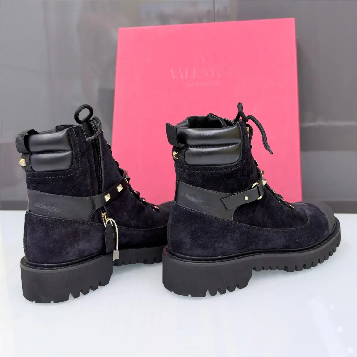 Valentino shoes - Valentino Garavani - Garavani - SW0S0R66 - Black (UPC: 8054738061460) 6