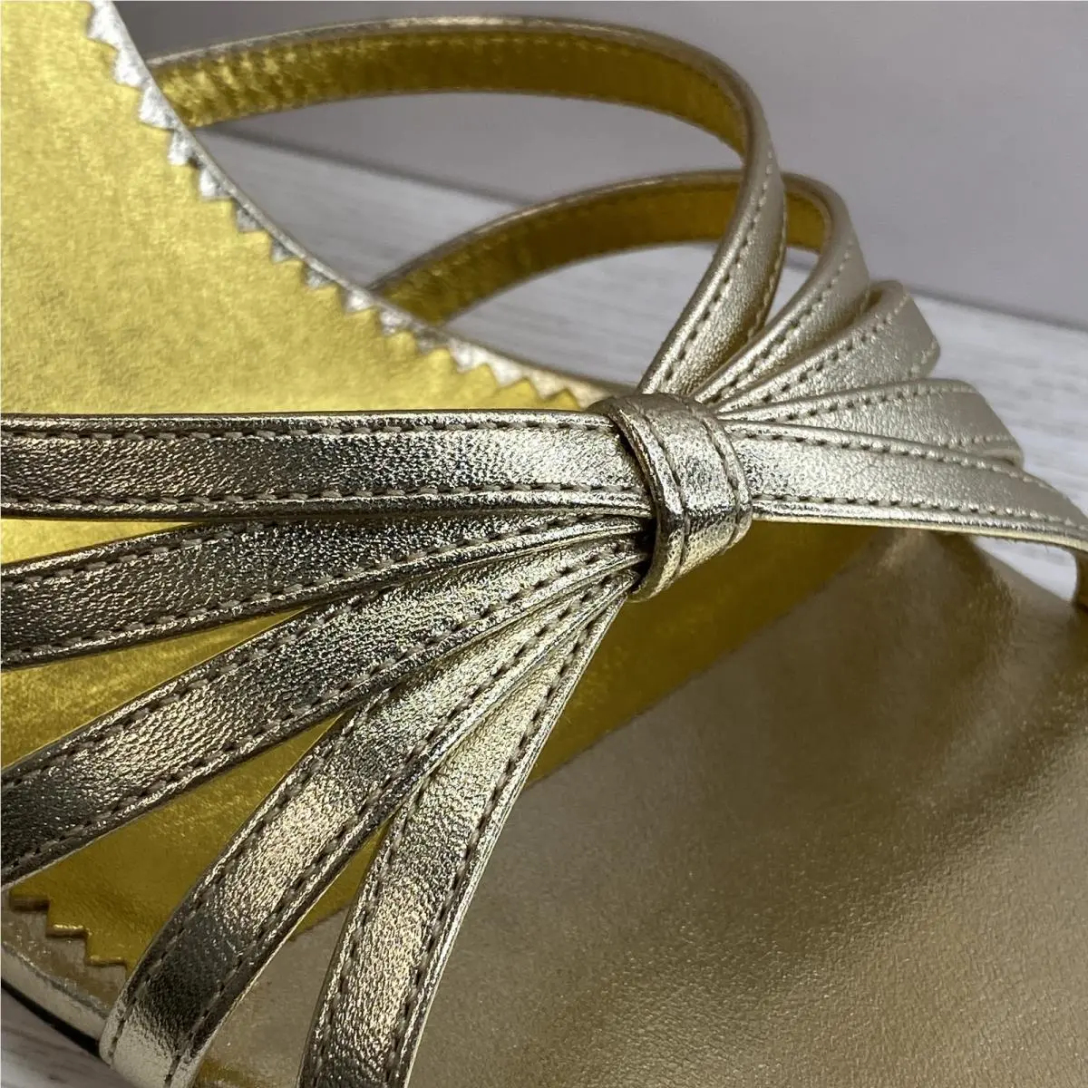 Valentino shoes - Gold 9