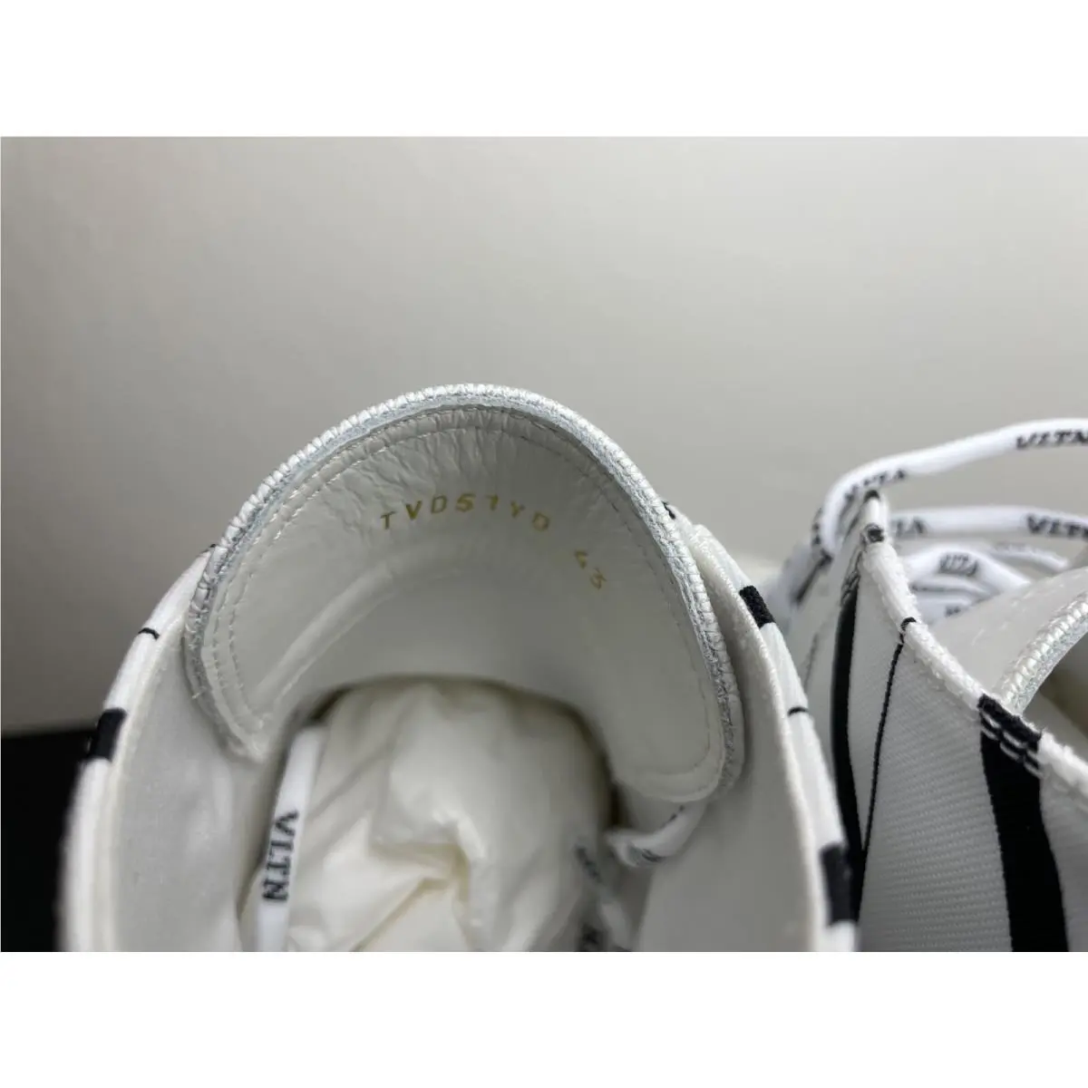 Valentino shoes - Valentino VLTN - VLTN - White 8
