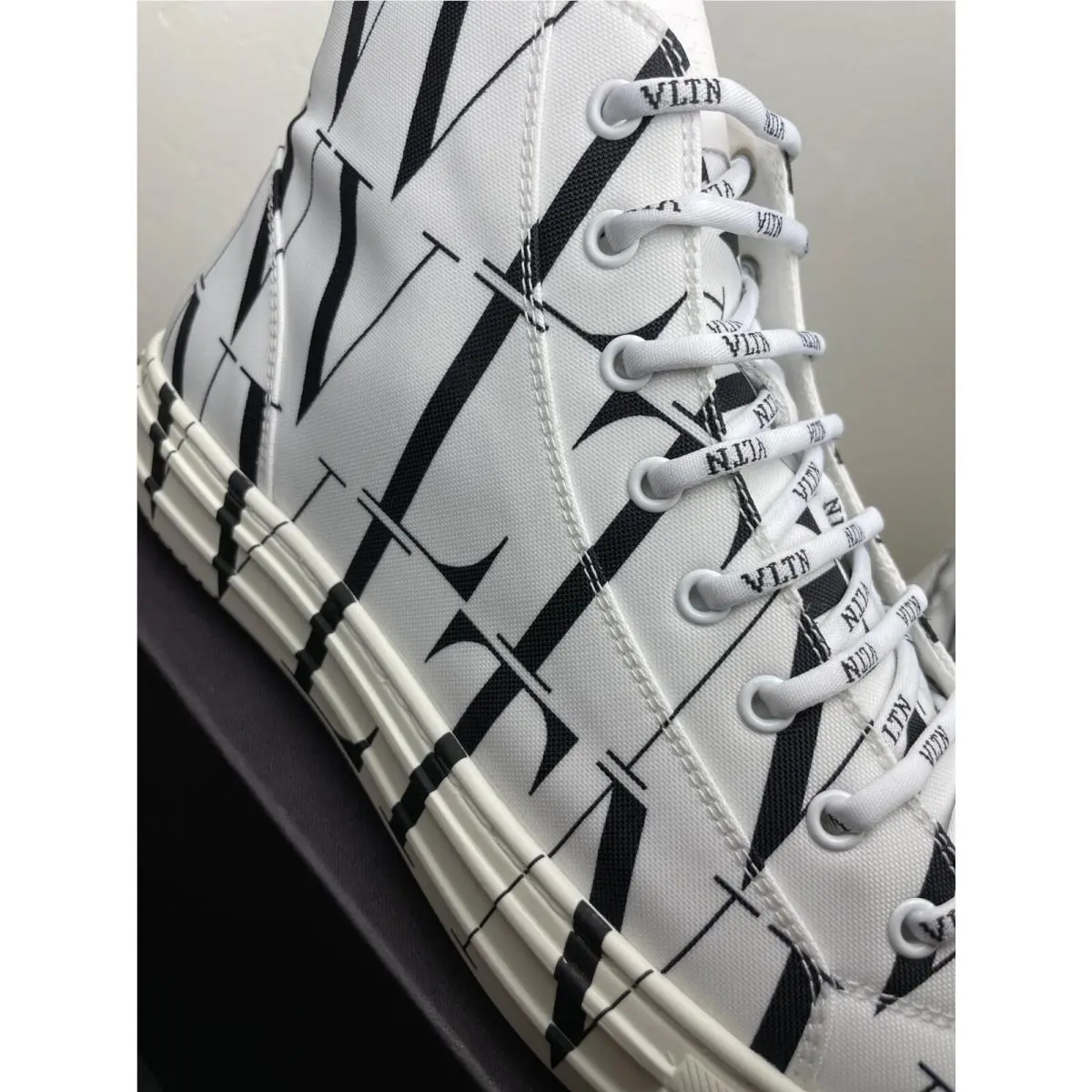 Valentino shoes - Valentino VLTN - VLTN - White 1