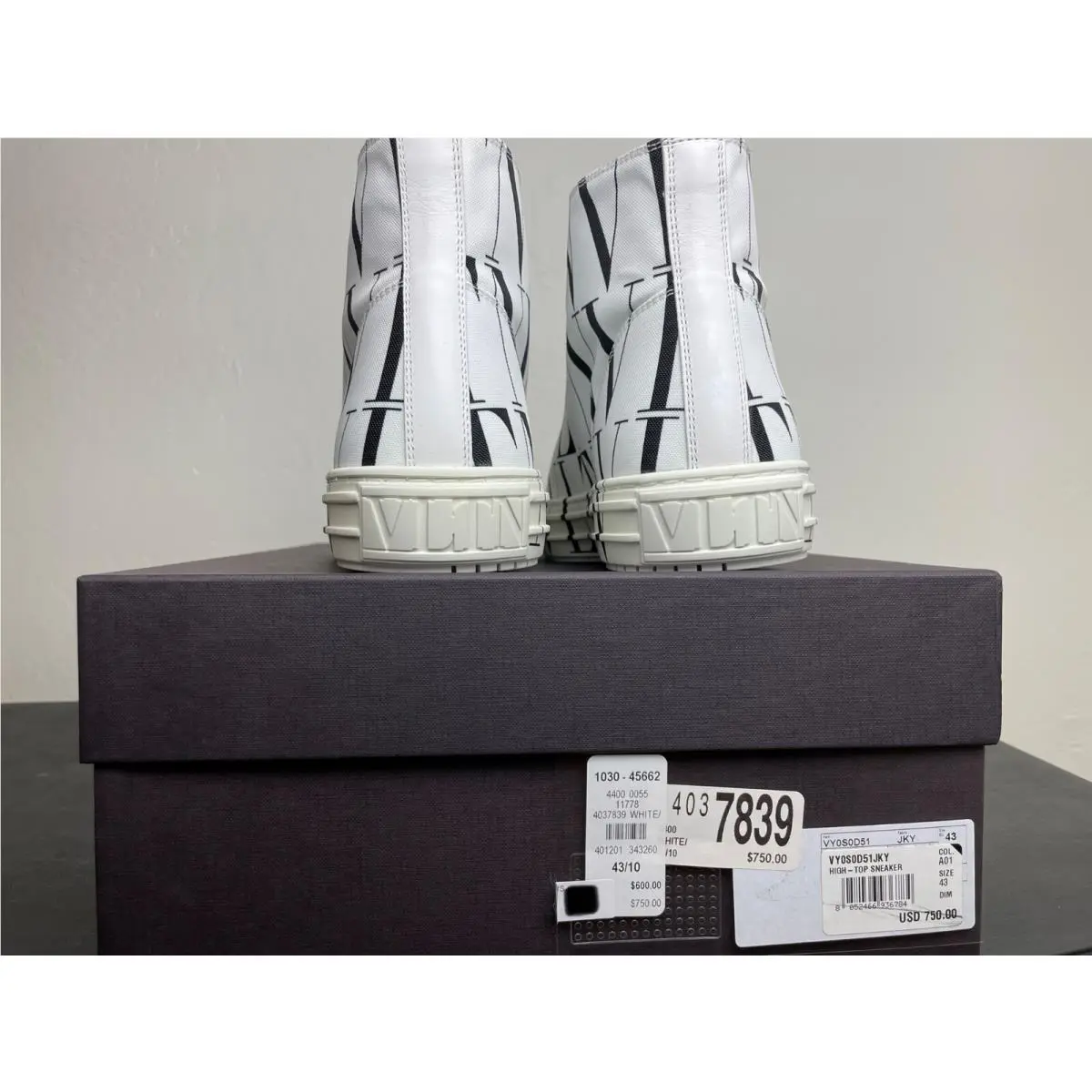 Valentino shoes - Valentino VLTN - VLTN - White 7