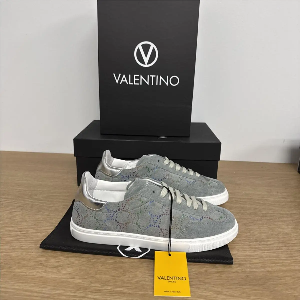 Mario By-valentino Women’s Giuditta Suede Sneakers Size 6