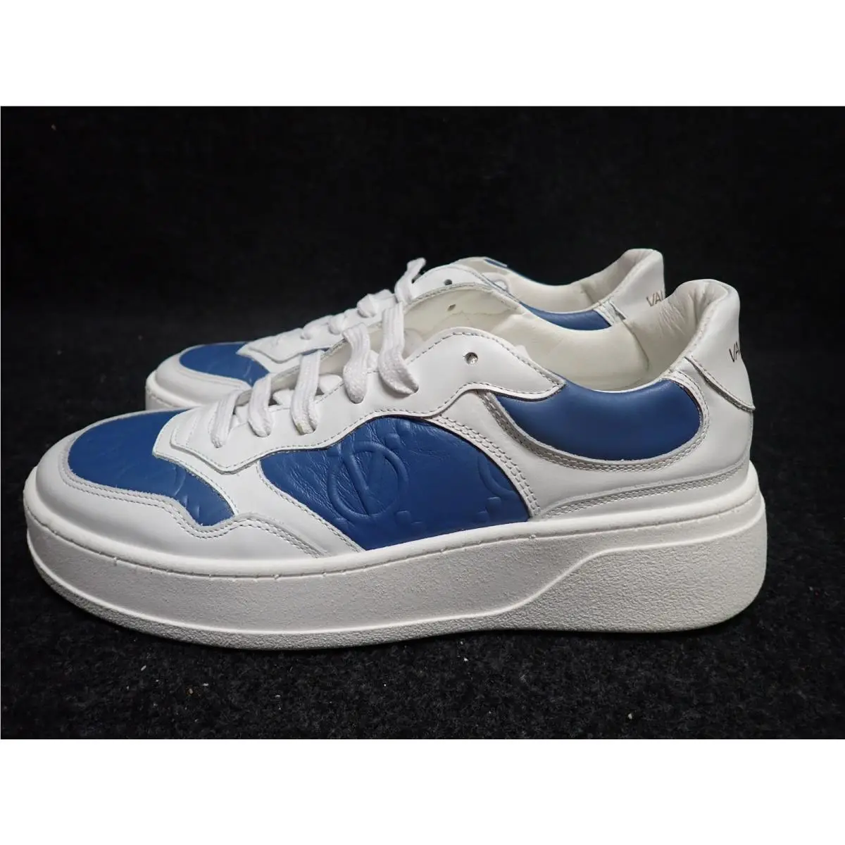 Valentino shoes - Denim White 0