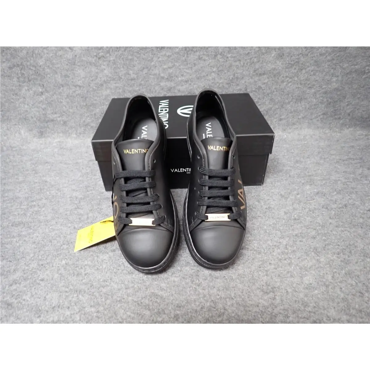 Valentino Dalia Italian Leather Platform Sneakers Black Women`s 7 SS79