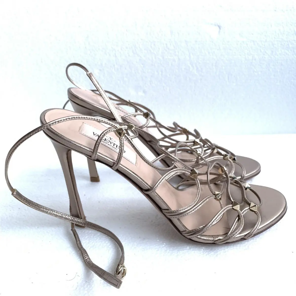 Valentino shoes - Gold 2