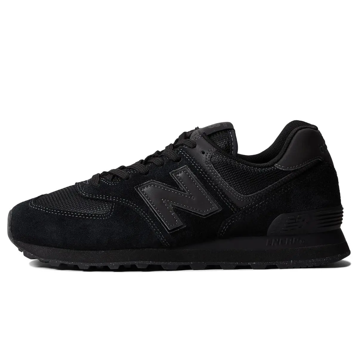 New Balance shoes - Black/Black 8