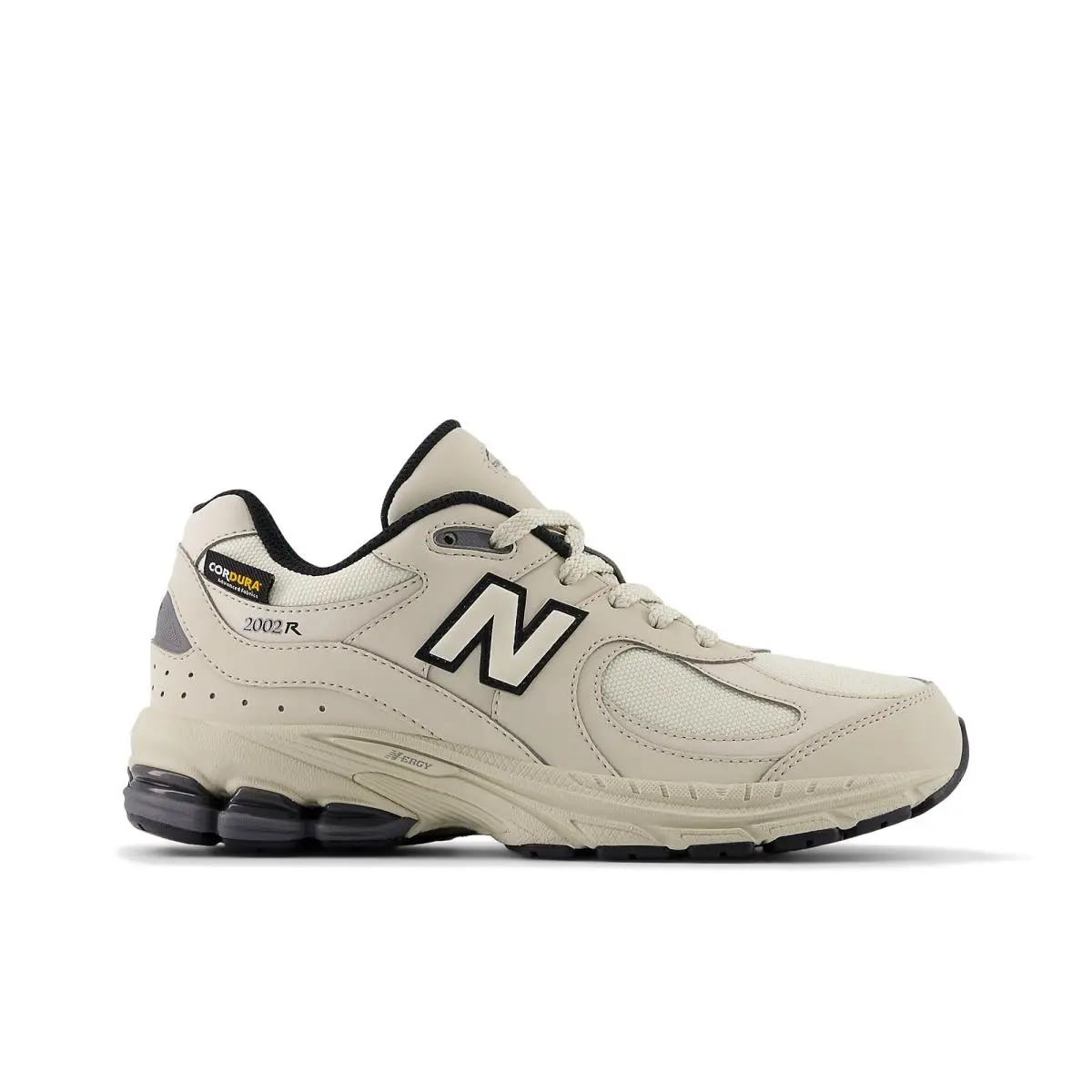 New Balance 2002R Sneakers in Timberwolf/black Youth GS Low-top