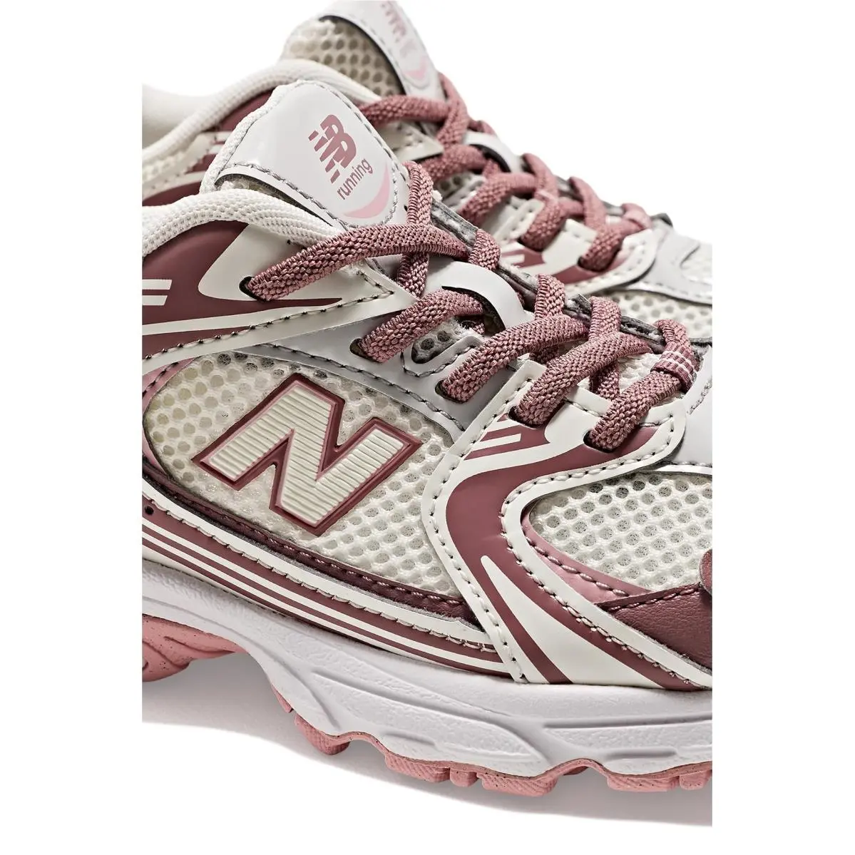 New Balance shoes - Pebble/Sea Salt 4