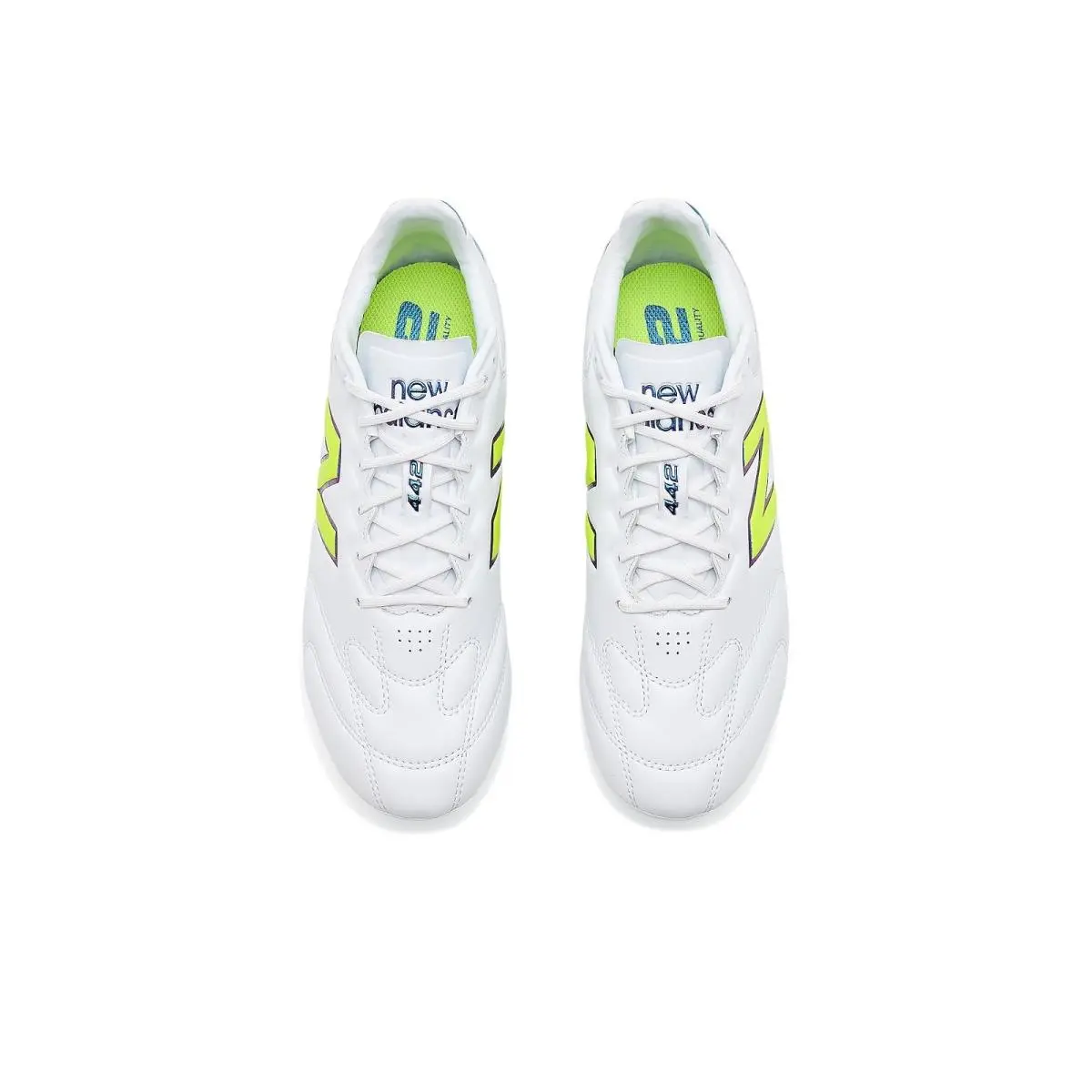 New Balance shoes - Black/NB White 21