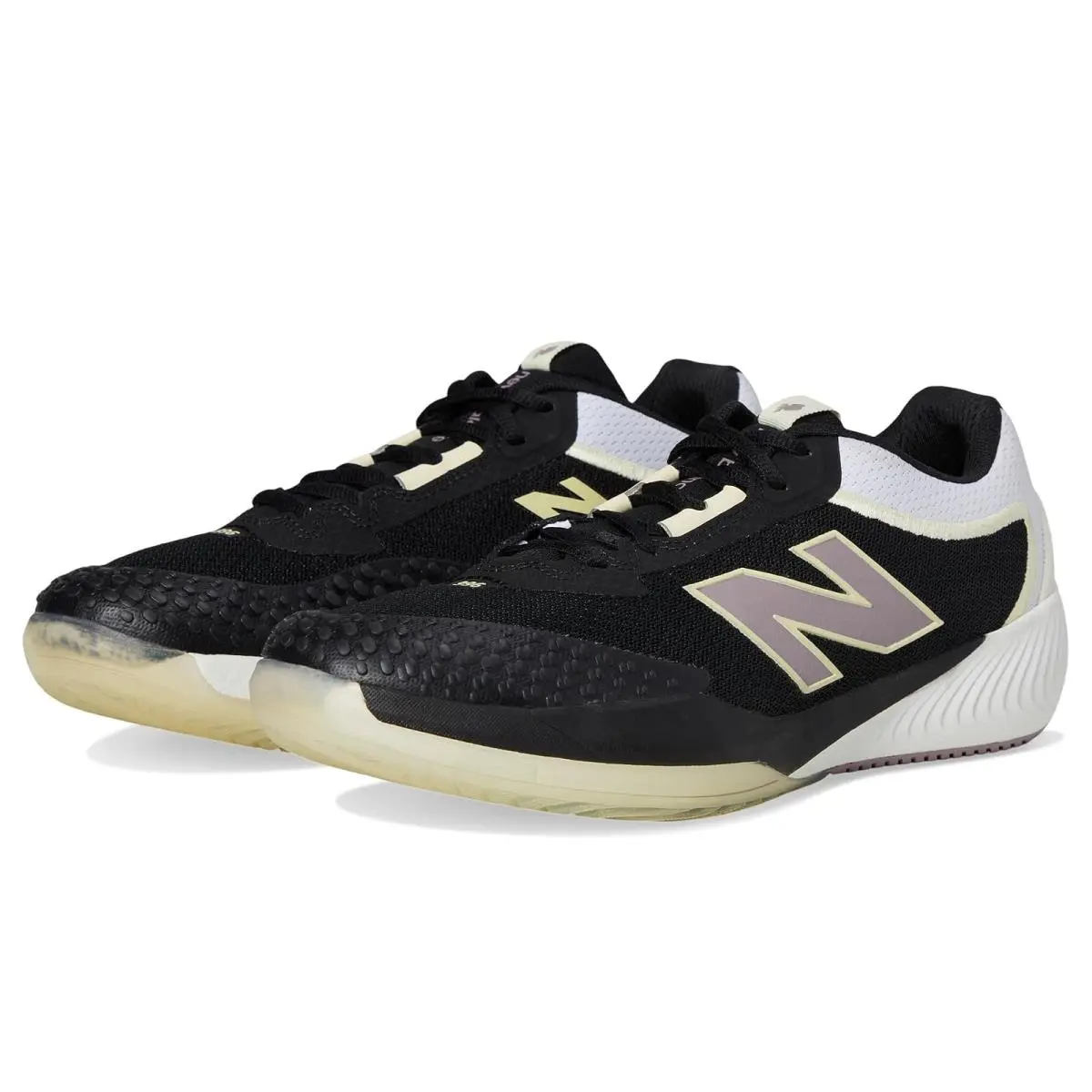 New Balance shoes - Black/White 6