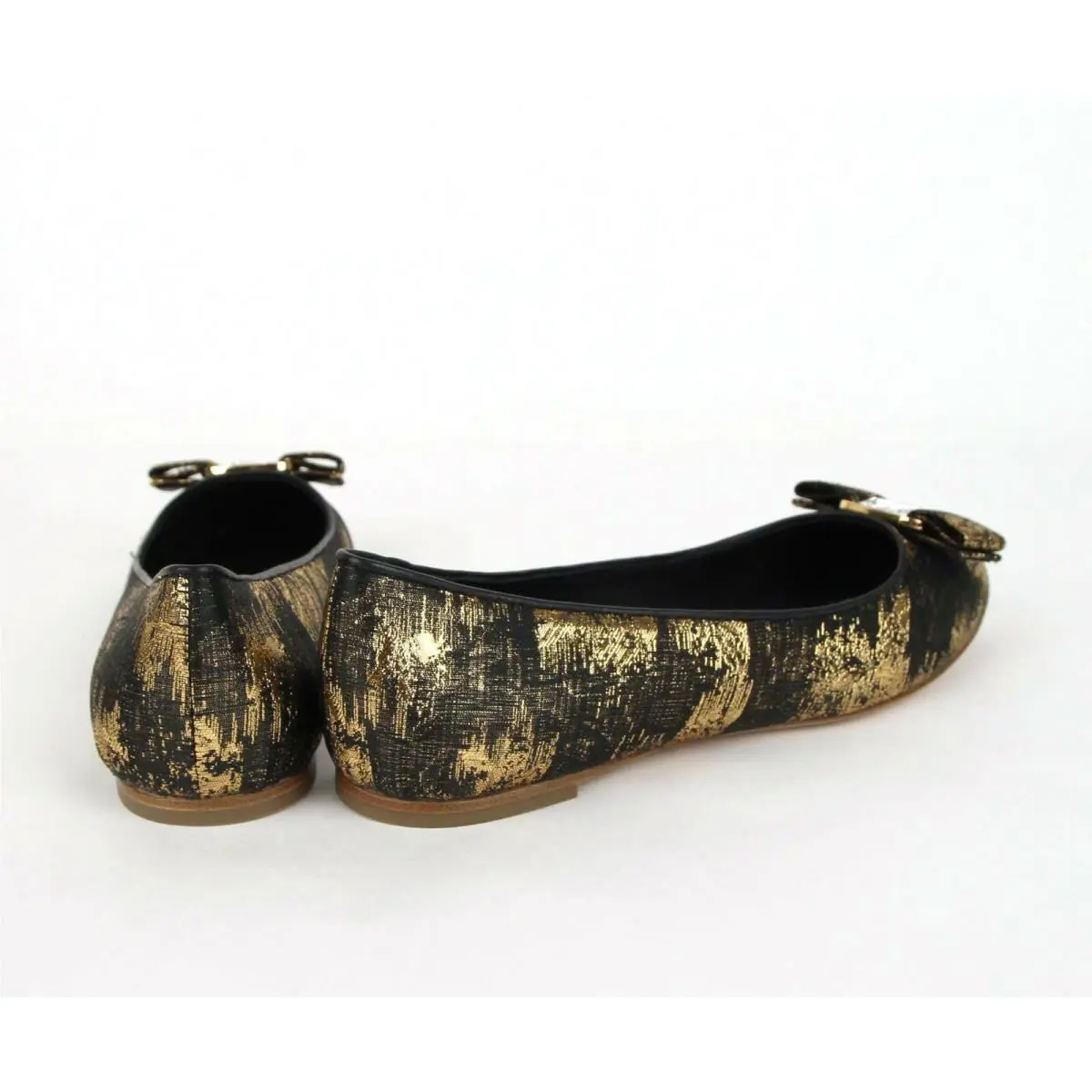 Salvatore Ferragamo shoes - Gold/Black 3