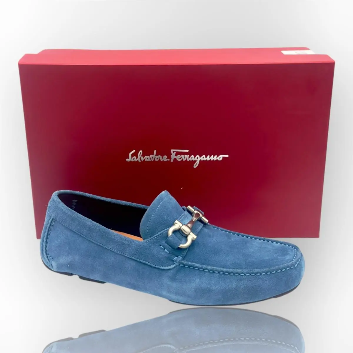 Salvatore Ferragamo Mens Giancini Parigi Suede Driver Loafer Shoes Light Blue
