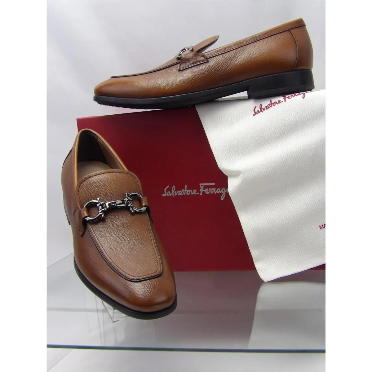 Ferragamo Ree Brown Leather Logo Gancini Loafers 7.5 EE Italy
