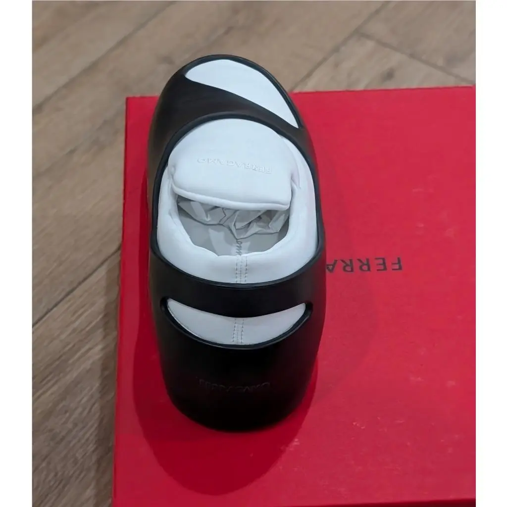 Salvatore Ferragamo shoes - Off-White/Black (UPC: 8056283422772) 2