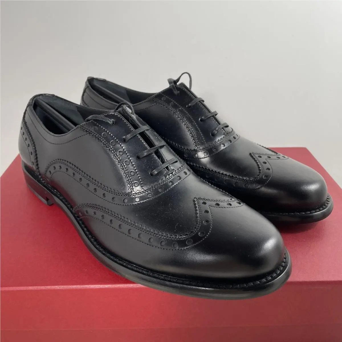 Salvatore Ferragamo shoes - Fire - Fire - 0766246 - Black (UPC: 8056283446297) 1
