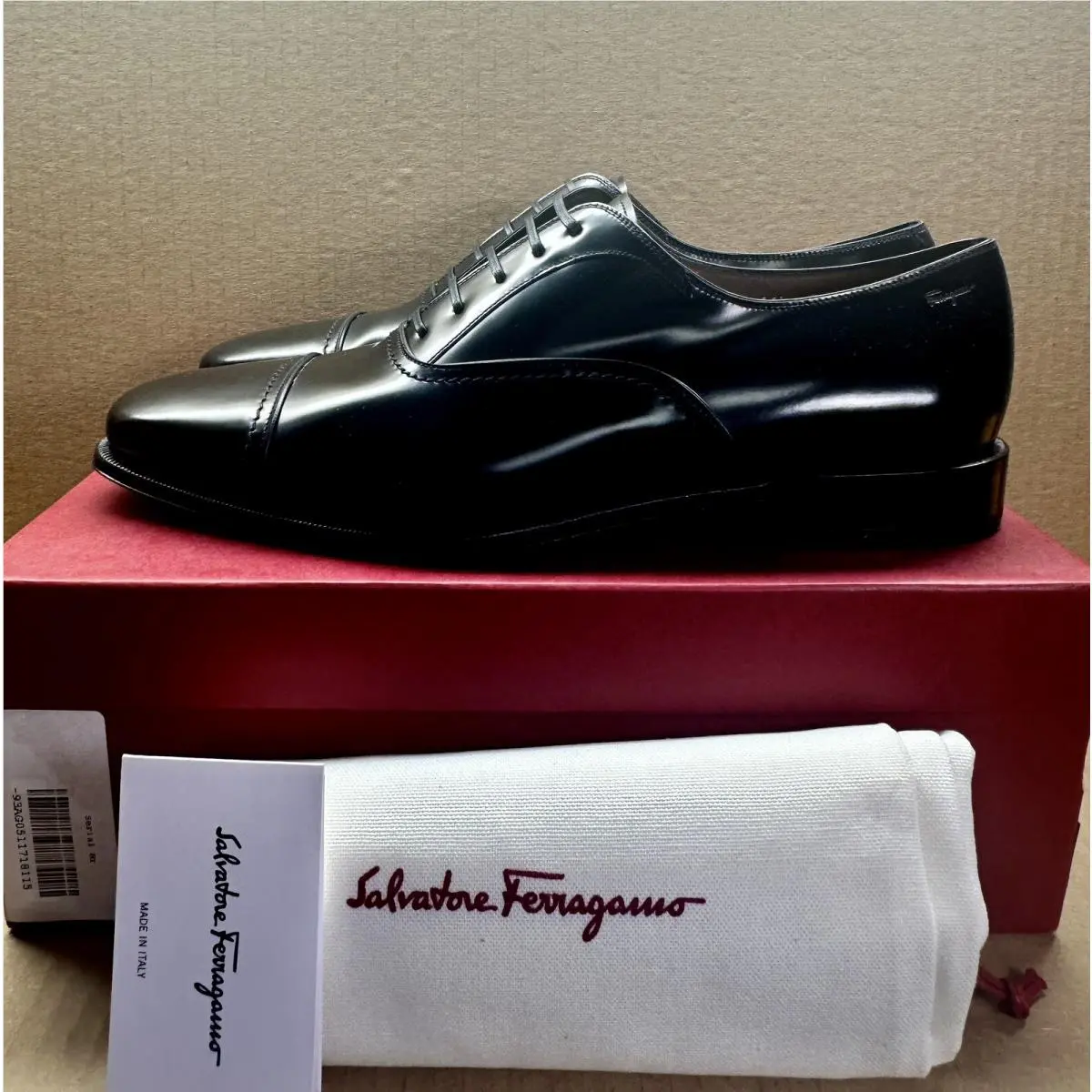 Salvatore Ferragamo shoes - Black (UPC: 8057453532437) 0