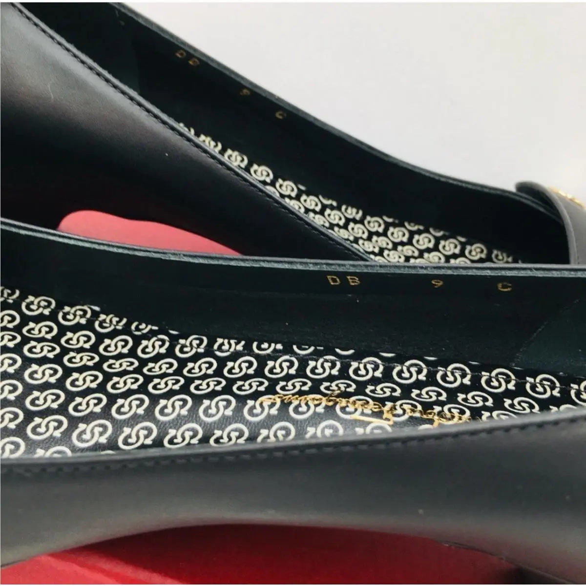 Salvatore Ferragamo shoes - Kyra - Kyra - Black 8