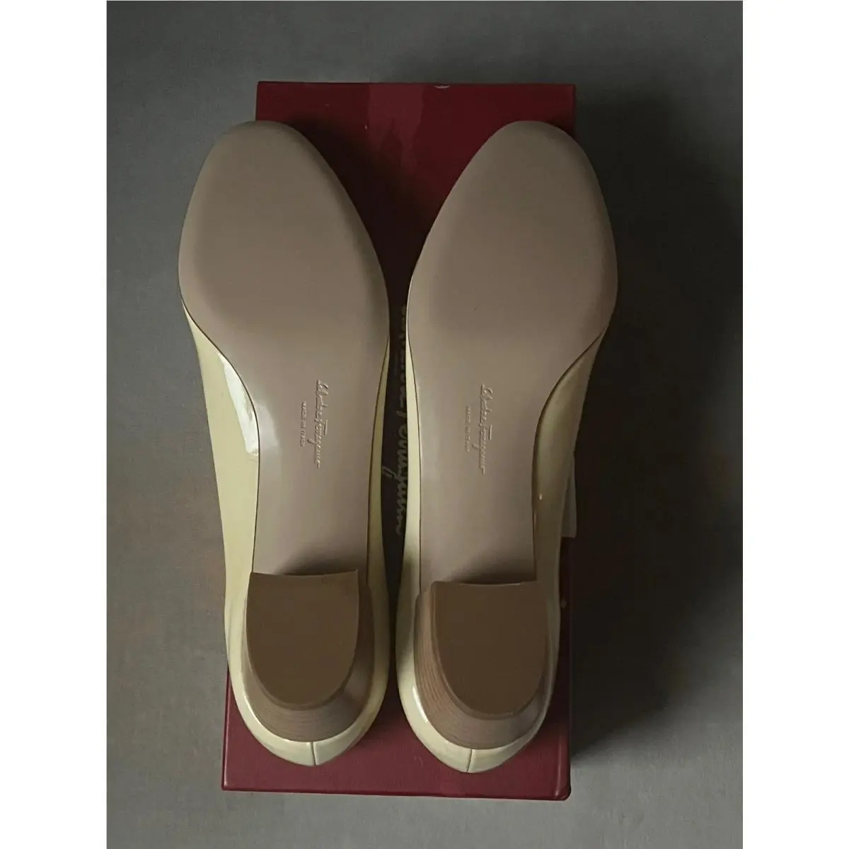 Salvatore Ferragamo shoes - Salvatore Ferragamo Vara - Vara - Ivory 3