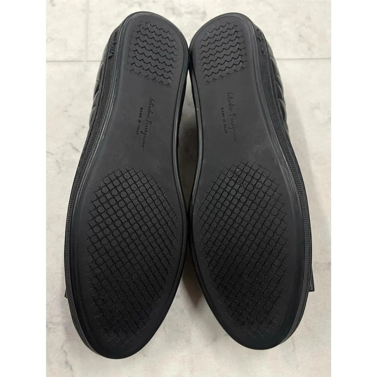 Salvatore Ferragamo shoes - Salvatore Ferragamo Savina - Savina - Black 6
