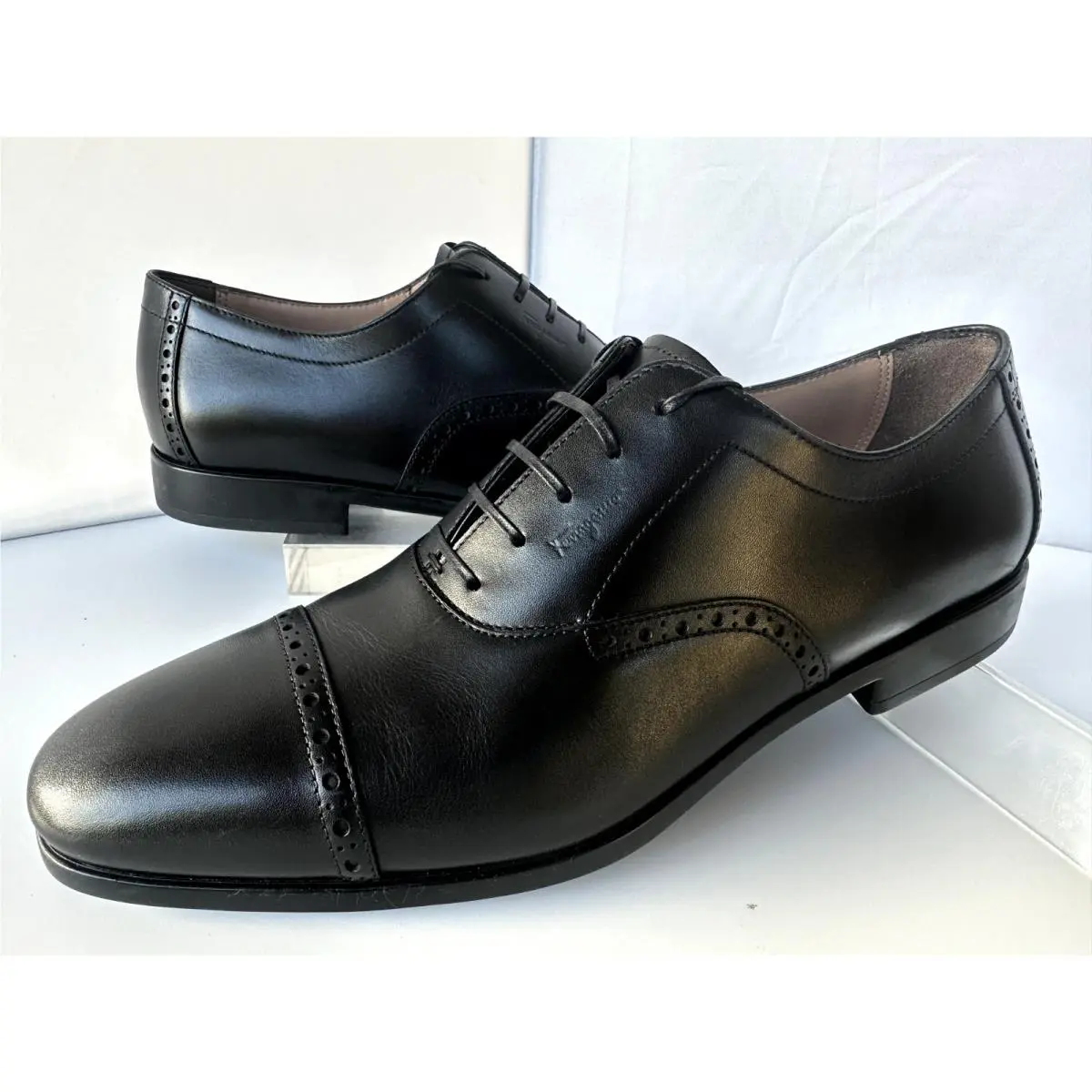Salvatore Ferragamo Men`s Shoes Oxfords Riley Size 10 E Black Dress